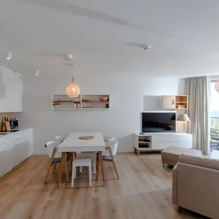 아파트 Pinea Premium By Major Domus Club 포비에로보